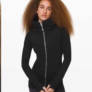 Lululemon Radiant jacket ll Black size 6 nwot